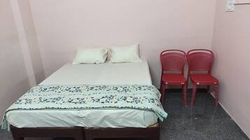 Classic Double Room, Balcony, Mountain View