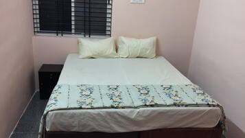 Classic Double Room, Balcony, Mountain View