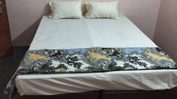 Classic Double Room, Balcony, Mountain View