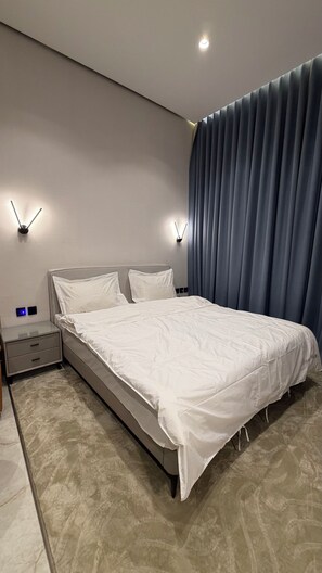 Apartment, 1 Bedroom, Accessible, Smoking - 107 Tara-jre Jabal Al Lweibdeh With Stunning View (Amman)