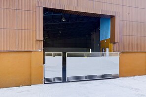 House | Reception - Deluxe Super Collection O Kundrathur (Chennai)