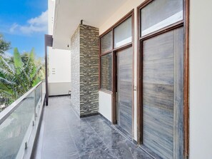 House | Property grounds - Super Collection O Sector 108 Noida (Noida)