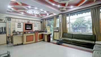 House | Reception