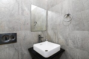 House | Bathroom