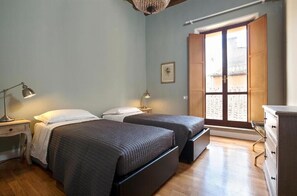 Room - Apartments Via Giulia (Rome)