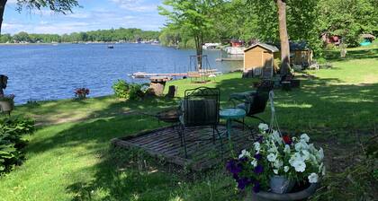 Spring-Fed Cabin w/ Waterfall & Lake Access, Kayaks & Fishing - Cabin 6