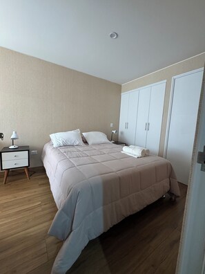2 bedrooms, iron/ironing board, free WiFi, bed sheets - Modern 2 Bedroom Apartment in Lince | Top Location (Lince)