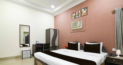 Super Collection O Kalighat Metro Station