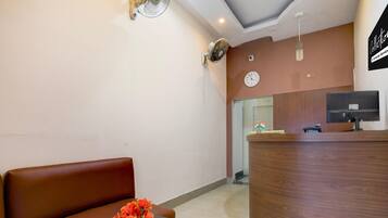 House | Reception