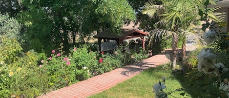 Jardines del alojamiento