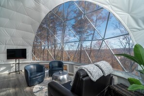 Interior - Dome near Monteagle - Pelham, Tennessee (Tracy City)