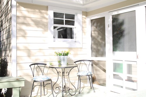 Grace Creek Cottage, Minutes to St. Michaels, Pool, Dock