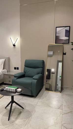 Studio, 1 Schlafzimmer, barrierefrei, Raucher | Wohnzimmer