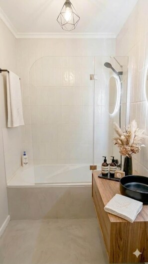 Hair dryer - NEW 20% OFF • 3BR Ocean View Penthouse Caniço (Caniço)
