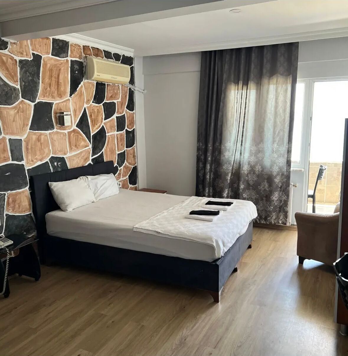 Quarto casal, vista para a praia