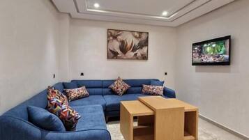 Appartement Deluxe, 1 chambre, cuisine | Coin séjour