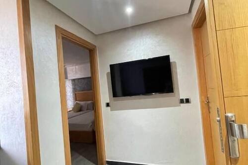 Apartamento Deluxe, balcón, vistas a la ciudad | Interior
