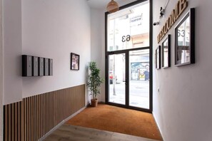 Interior - StayCampNou Balcony Apartment · Camp Nou · Fira · BCN (L'Hospitalet de Llobregat)