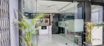 Super Townhouse Riverbank