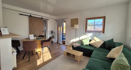 Komfortables Wohnen und Speisen in einem Haus in Osterhofen-Bayrischzell.