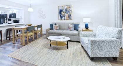 La Cita Country Club 2BR Condo