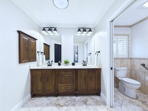 3 bedrooms - Indian Harbor Beach Pool Retreat (Indian Harbour Beach)