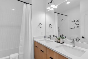 Shower, hair dryer, towels, shampoo - Walk to Beach & Trails | Modern, Cozy Retreat (Carolina Beach)
