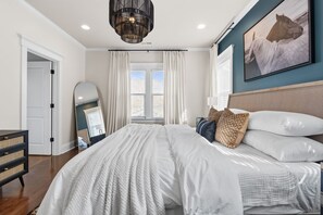 Room - Downtown Wilmington | Walk to Riverwalk & Live Oak (Wilmington)