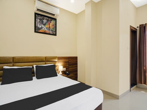 Hotel O Lalganesh Royal Avenue