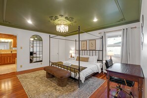 5 habitaciones, tabla de planchar con plancha y wifi gratis 