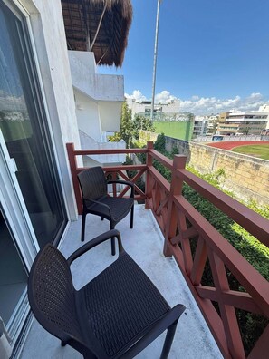 Property grounds - Avalon del Sol - Your Caribbean Getaway, Just Blocks from the Beach & 5th Avenue (Playa del Carmen)