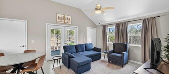 PRIVATE 15 Acre Equestrian Estate-HORSE ROOM AND BOARD INCLUDED