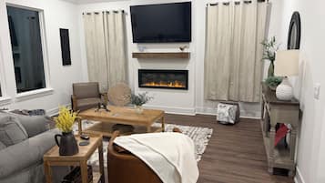 TV connectée, cheminée