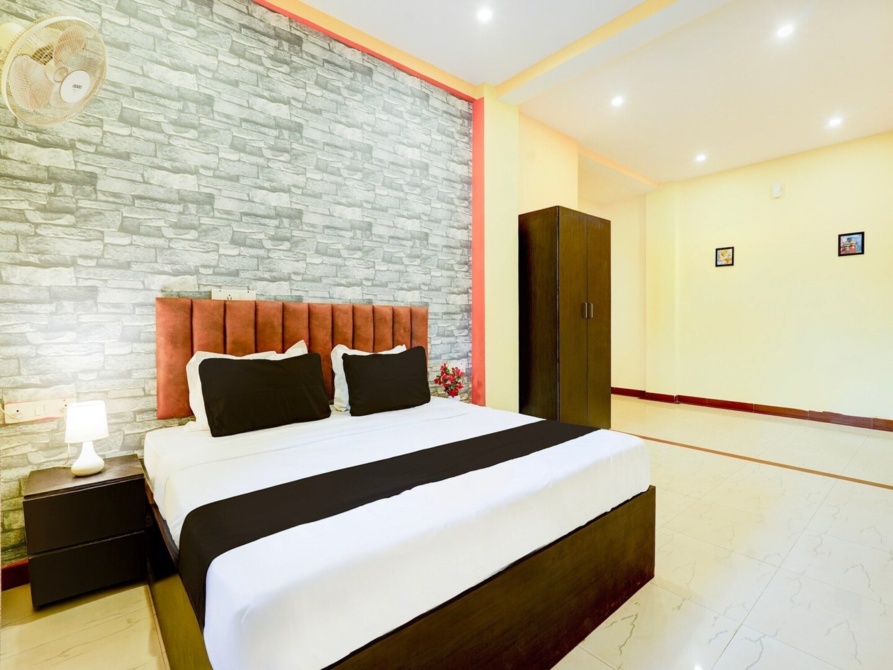 House | 1 bedroom