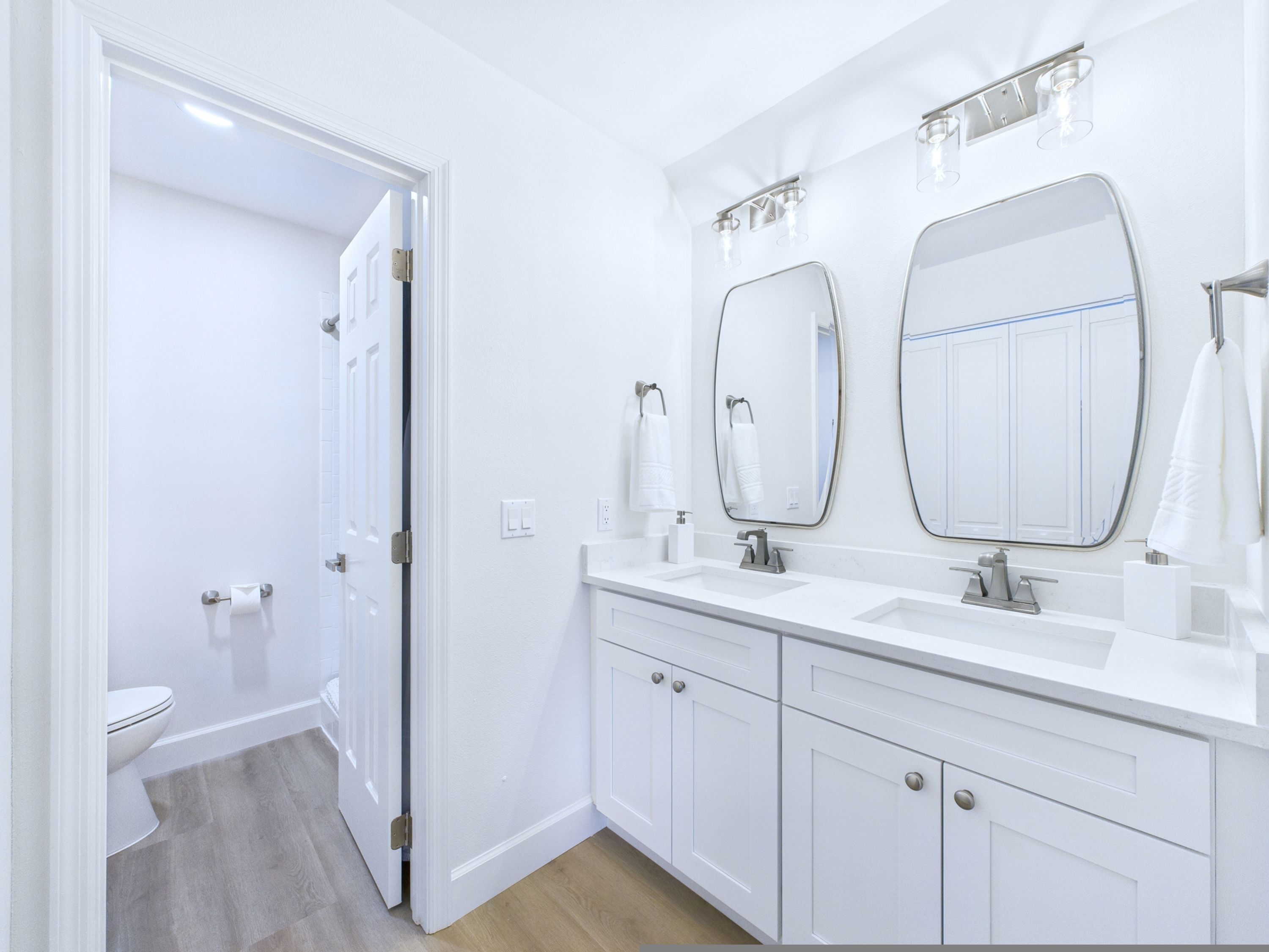 2 bedrooms