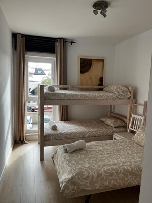 3 bedrooms, iron/ironing board, WiFi, bed sheets - Vacation apartment 'Puerto Sotogrande' with sea view and WLAN (Sotogrande)