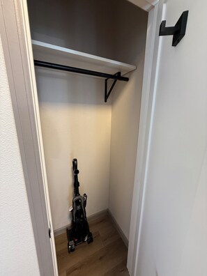 Fitness facility - Spacious Modern Rawlins Apartment w/ PacMan Console, #2A (Rawlins)