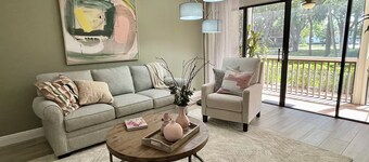 2 BEDROOM VILLA IN PARADISE...PGA NATIONAL...BEST PLACE TO BE!