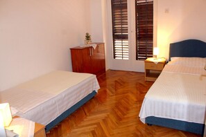 3 Schlafzimmer, Bügeleisen/Bügelbrett, WLAN, Bettwäsche