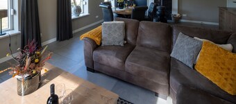 Luxury designer lodge in the Reestdal - Enjoying nature