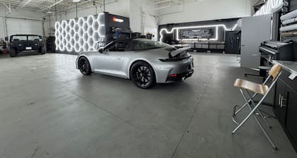 Production Studio - 4 Sets / 2 Offices / Light Bank / Hex Lighting - 4k SF