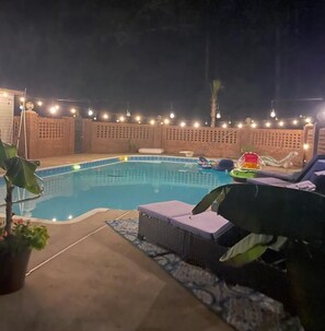 Pool - Masters week! private suite in my home (Leesville)