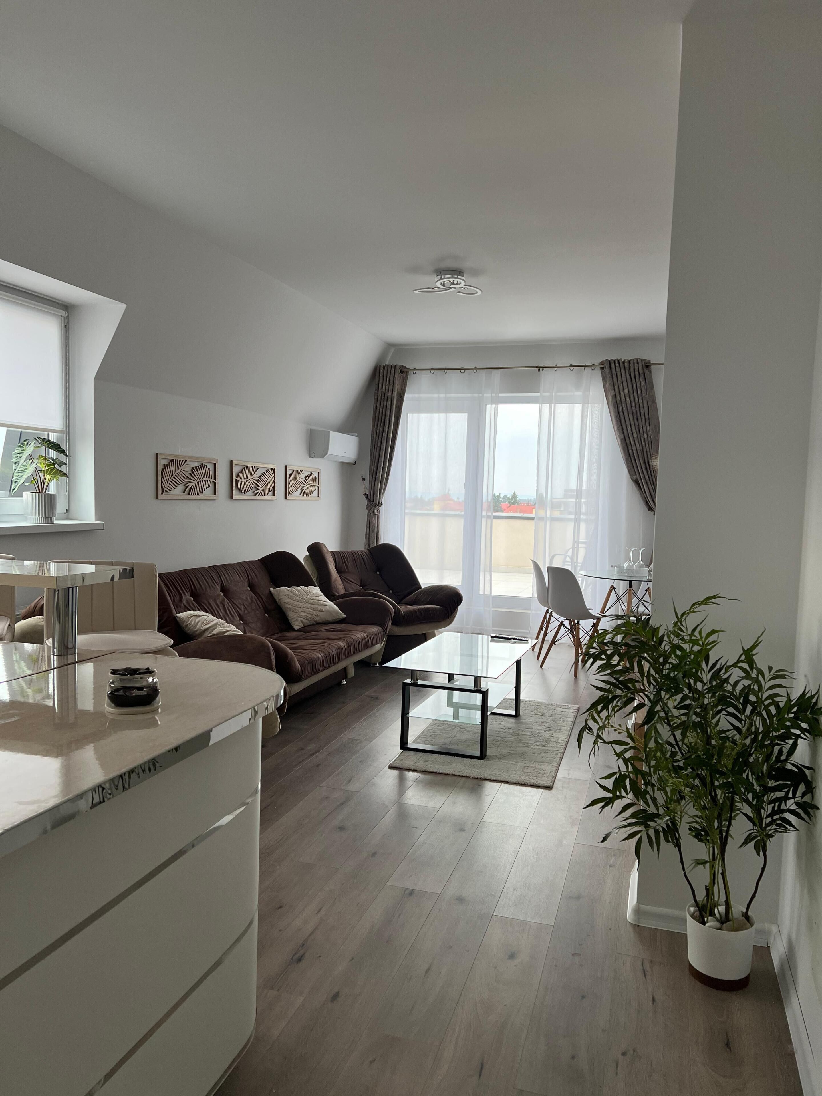 Lovely 1-bedroom Apartment With Ac And Amazing Panoramic View In Charming Rasnov - Râșnov