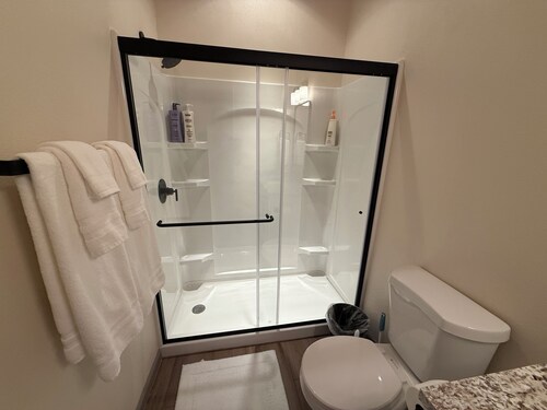 Modern Spacious Rawlins Apartment w/ Mortal Combat Video Game Console, #3A