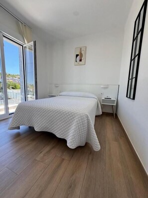 ห้องลักซ์ชัวรี่ดับเบิล, ระเบียง, วิวทะเล