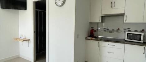 Habitació familiar, pati | Cuina privada