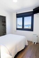Habitación doble, vistas al mar | Wifi gratis