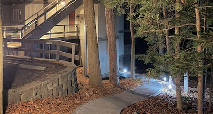 Big Canoe Getaway on Creek Course