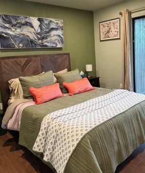 1 bedroom, free WiFi, bed sheets