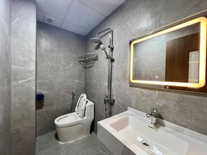 Bathroom - “Cozy Ground Floor Apartment w/ Kitchen, Sofa & Elevator – Tay Ho” (Hà Nội)
